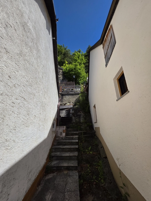 Hanghaus mit Weitblick – Individuelles Wohnen in naturnaher Lage nahe Regensburg – Bild 30